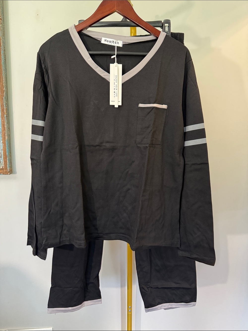 Howiton Black Long Sleeve pajama set with Gray Trim NEW XL